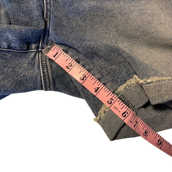 Kut From The Kloth Womens 20W Cut Off Denim Shorts Americana Distressed - Picture 7 of 10